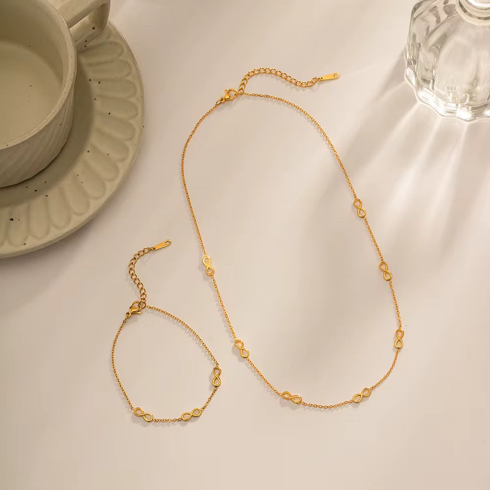 Infinity Necklace | 18K Gold Plated