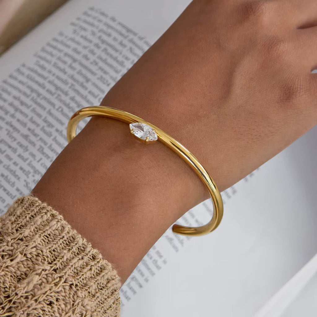 Isolda Bangle
