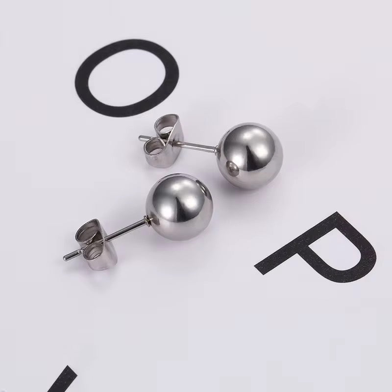 Ball Silver Studs