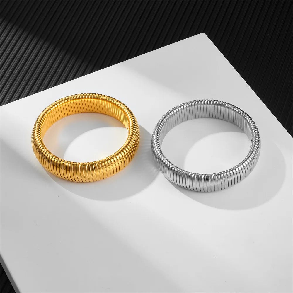 Kali Silver Bangle