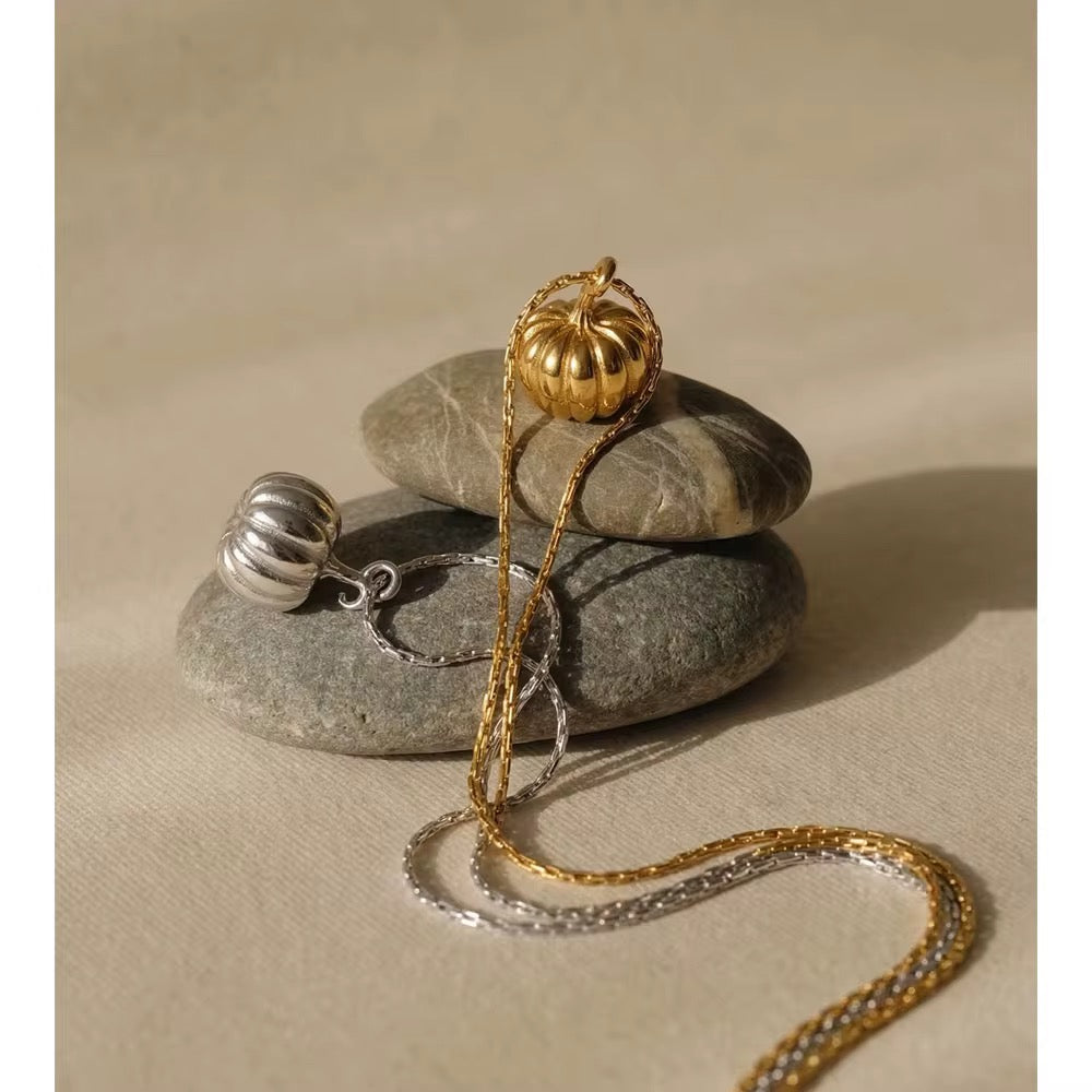 Suki Gold Necklace
