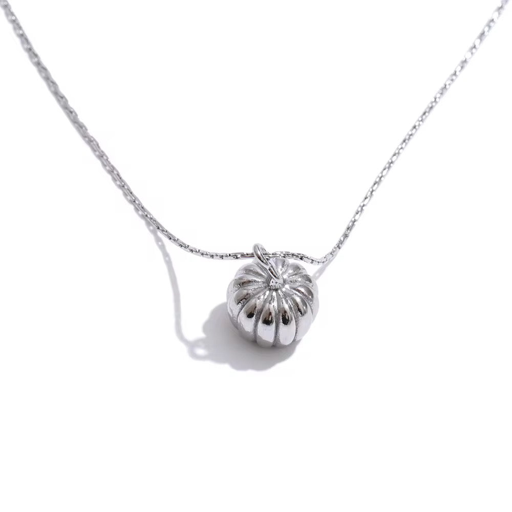 Suki Silver Necklace