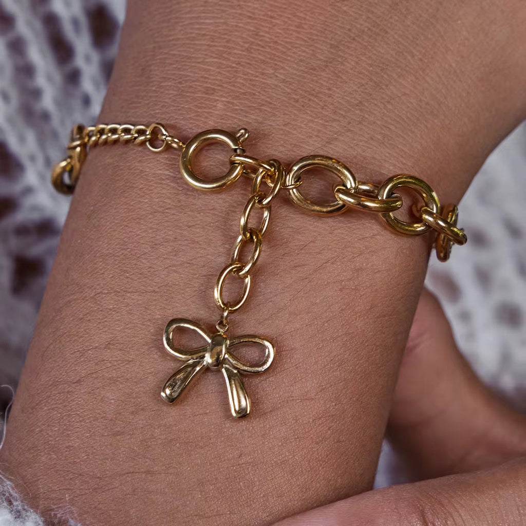 Wren Pearl Bracelet