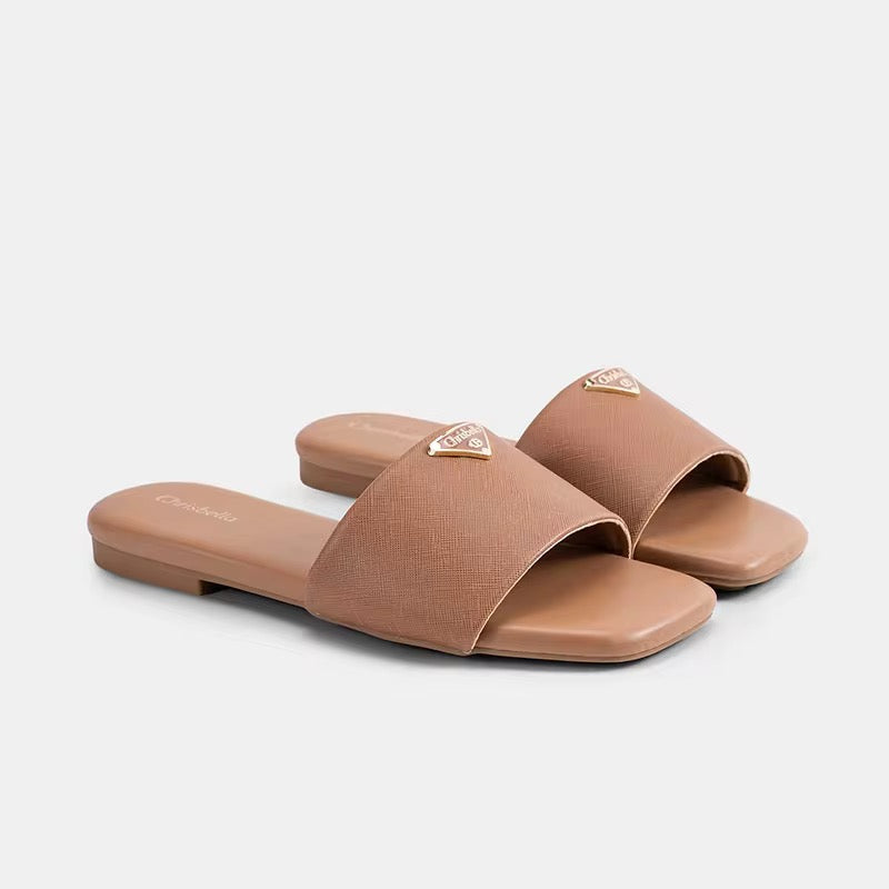 Yara Slides | Brown