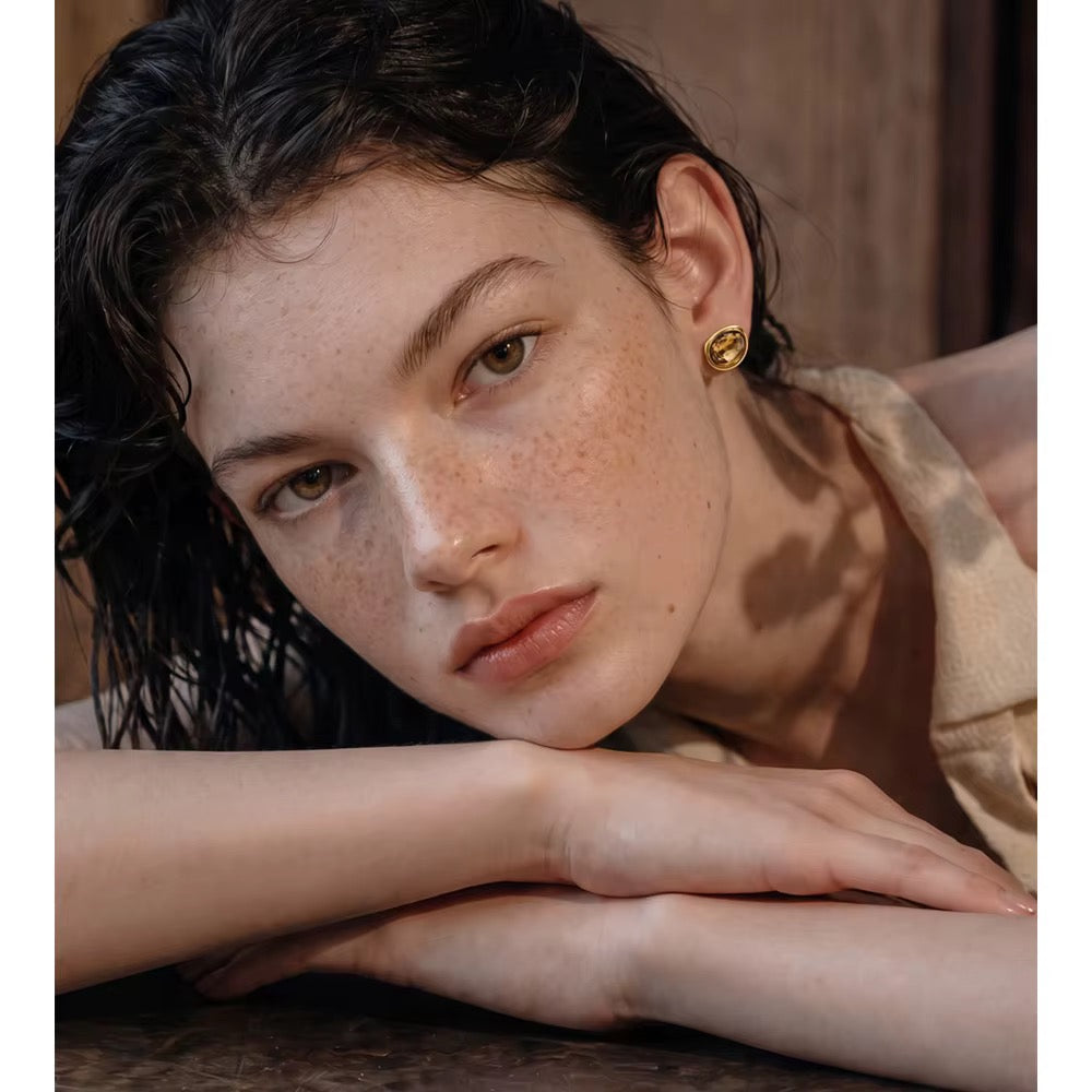 Silene Studs