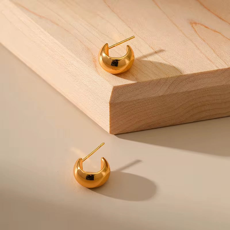 Mae Gold Earrings