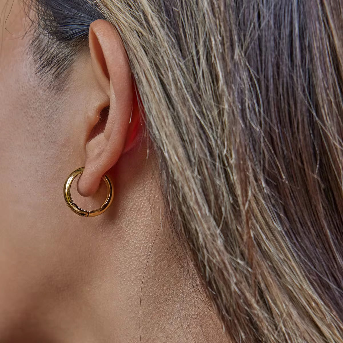 Mia Hoops