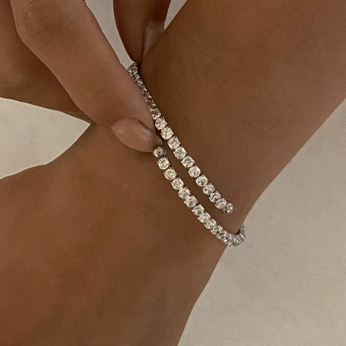 Rema Tennis Bangle | Silver