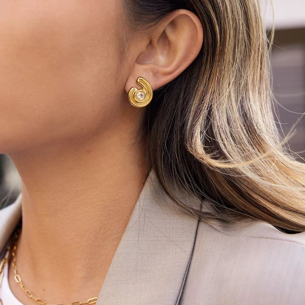 Asha Studs