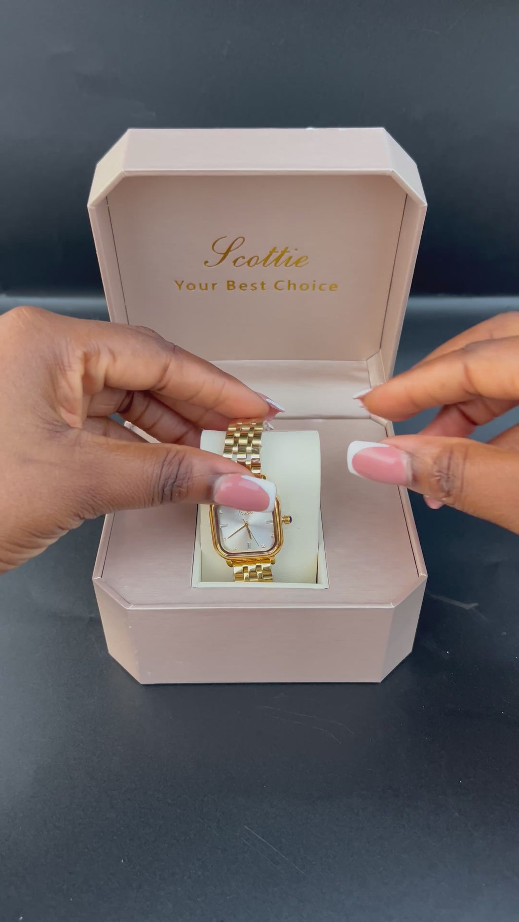 Vintage style ladies watch